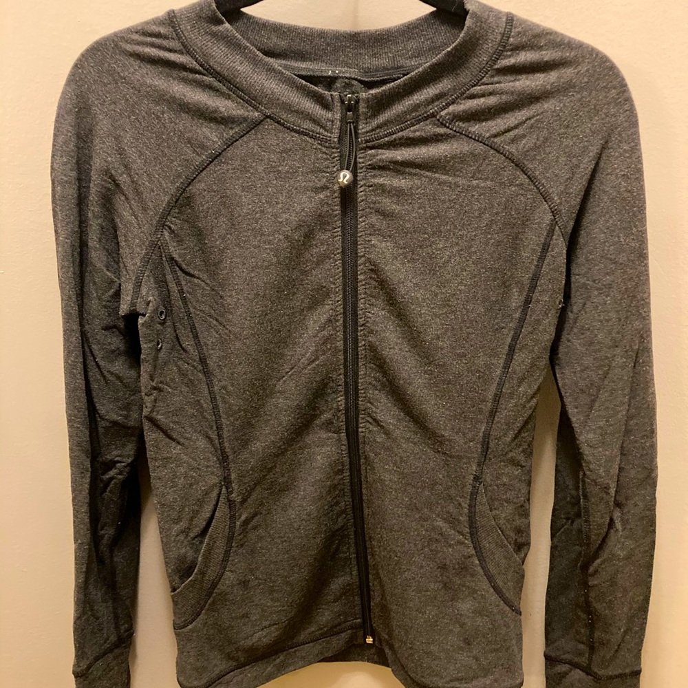 Gray Women's Zip-Up Sweater